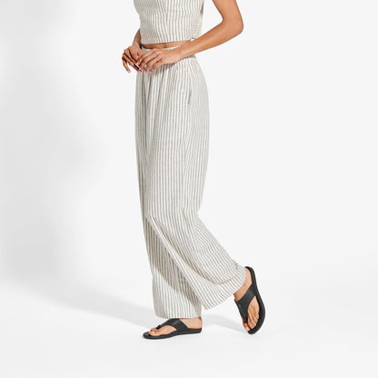 OluKai Women|New Arrivals | Hoʻopio Mele - Black / Black
