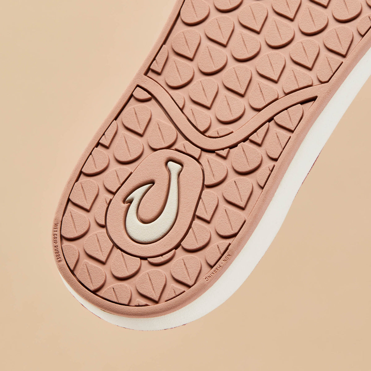 OluKai Women | Southshore Women’s Waterproof Leather Sandals - Soft Pink