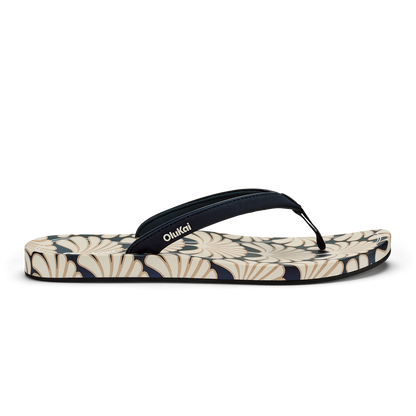 OluKai Women|New Arrivals | ‘Uiki - Trench Blue / Pa‘i