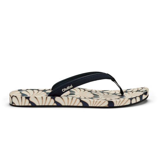 OluKai Women|New Arrivals | ‘Uiki - Trench Blue / Pa‘i