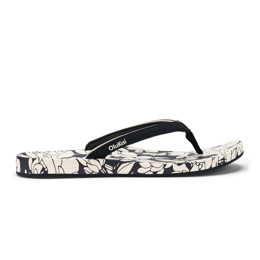 OluKai Women | ‘Uiki Women’s Everyday Beach Sandals - Lava Rock / Pa‘i