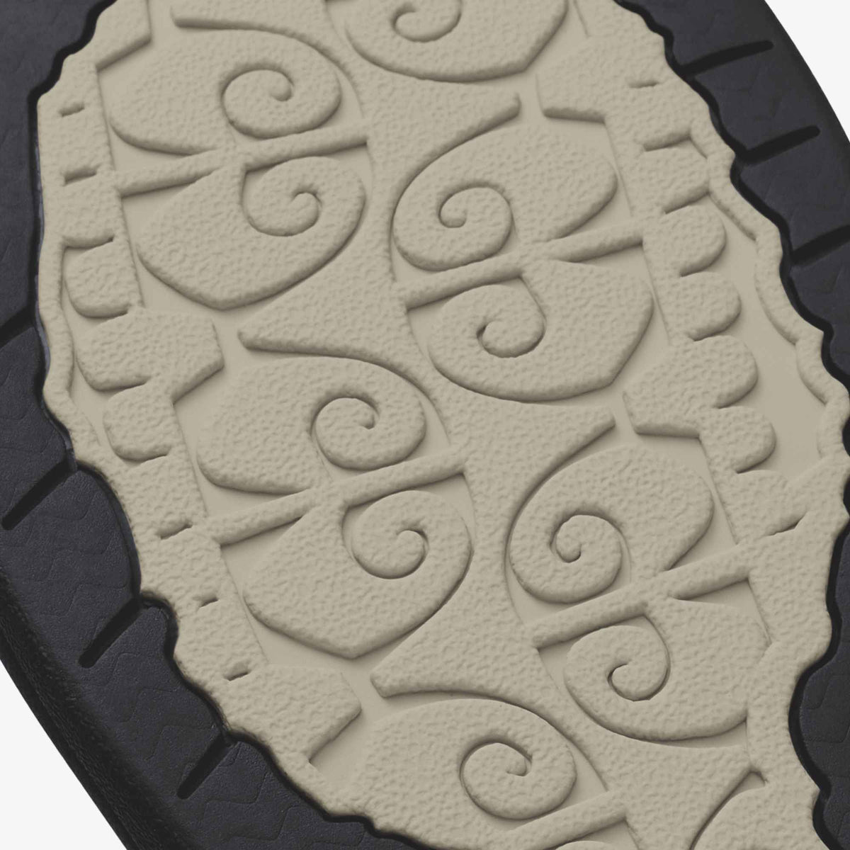 OluKai Women|New Arrivals | ‘Ohana - Ecru / Black