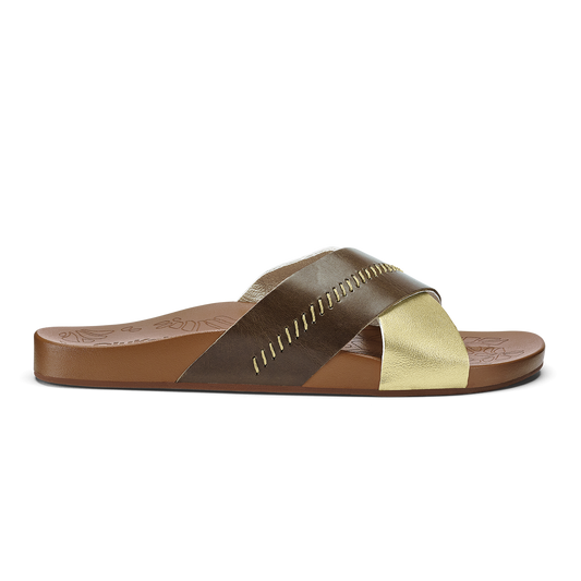OluKai Women | Kīpe‘a ‘Olu - Wheat Gold / Toffee
