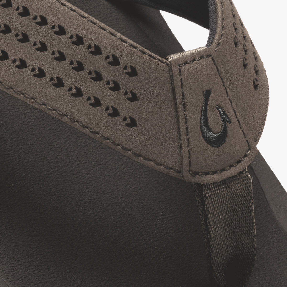 OluKai New Arrivals | Ulele - Dark Java / Dark Java